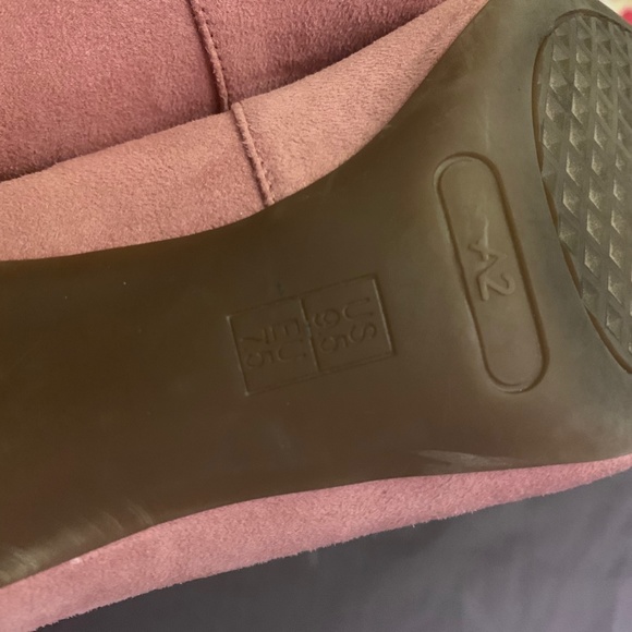 Pink heels - Picture 7 of 12